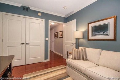 Live convenient & chic at the historic Westin Book Cadillac! - photo 22