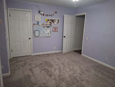 Come discover the charm and versatility of this beautiful - photo 3
