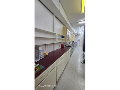 Built for year-round use, this structure features solid concrete - photo 10