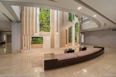 Live convenient & chic at the historic Westin Book Cadillac! - photo 35