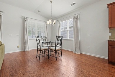 Welcome to this beautifully maintained three-bedroom, two-bath - photo 8