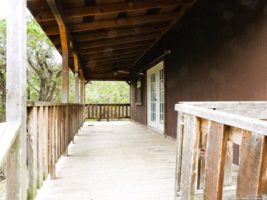 Enjoy end-of-the-road privacy in this charming 2-bedroom, 2-bath - photo 8
