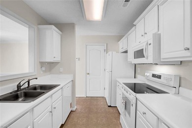 (private lake, pond, coastal) Townhome/Townhouse For Sale in Suffolk Virginia