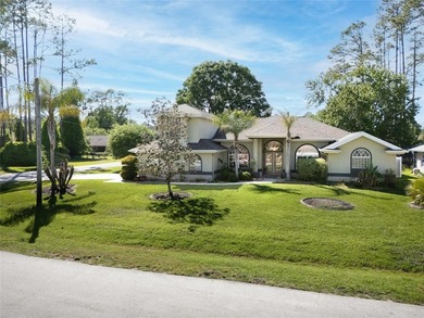New Price: $599,000! Stunning custom-built pool home located in - photo 2