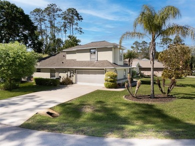 New Price: $599,000! Stunning custom-built pool home located in - photo 4