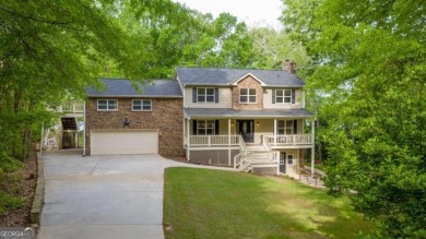 Lake Home For Sale in Eatonton, Georgia