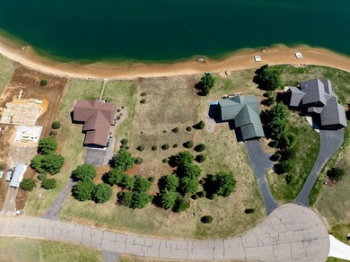 Beautiful, Prime lot on Stone Gate Lake. Located on the quiet - photo 14
