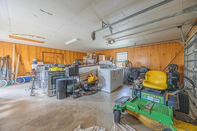 Country Living at its finest- Large, well appointed home located - photo 34