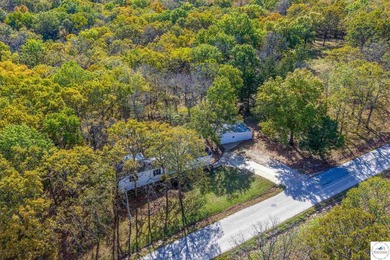 Escape to the peace and tranquility of this charming 3-bedroom - photo 43