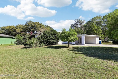HUGE PRICE REDUCTION! Welcome home to this - photo 3