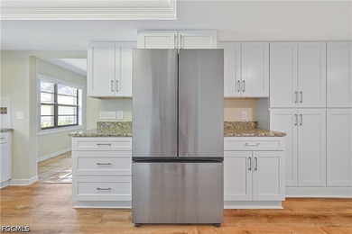 Motivated Seller! Bring all offers! Welcome to this beautifully - photo 7