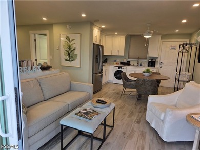 Coastal Paradise Condo - Completely Renovated Beach & Bay - photo 13