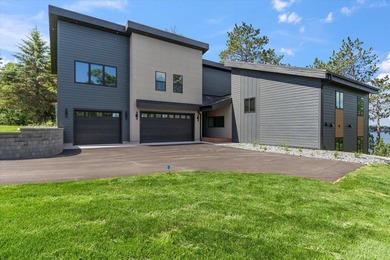 There are a handful of properties on Gull Lake where the setting - photo 14
