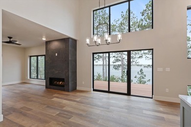 There are a handful of properties on Gull Lake where the setting - photo 19