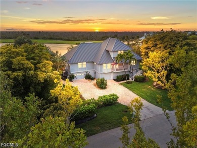 Nestled within the sought-after The Dunes community, this - photo 1