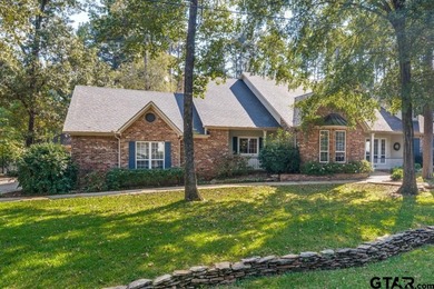 Hideaway Lake Home For Sale in Hideaway Texas