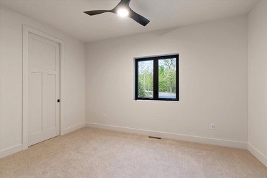 There are a handful of properties on Gull Lake where the setting - photo 26