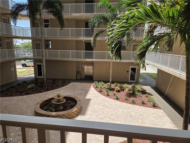Coastal Paradise Condo - Completely Renovated Beach & Bay - photo 36