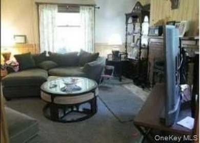NEWLY RENOVATED --- 3-story / Traditional / 3,180 Sq Ft Colonial - photo 3