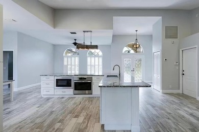 Beautiful property located in a peaceful and highly desirable - photo 5