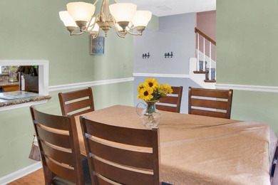 Terrific and spacious end-unit 3-bedroom, 2.5-bath furnished - photo 5