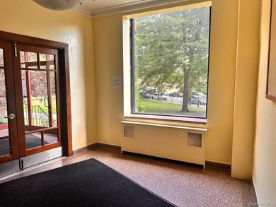 1-bedroom apartment located in Flushing - photo 6