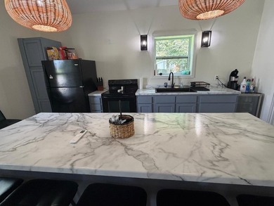 Almost-new barndominium in the highly desirable Indian Valley - photo 8