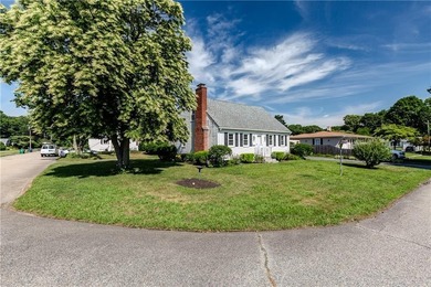 Timeless charm, abundant natural light, and an unbeatable - photo 2