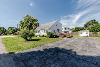 Timeless charm, abundant natural light, and an unbeatable - photo 3