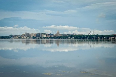 Lake Monona Condo For Sale in Monona Wisconsin