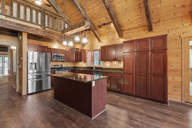 Beautifully crafted waterfront home on the Eagle River Chain - photo 10