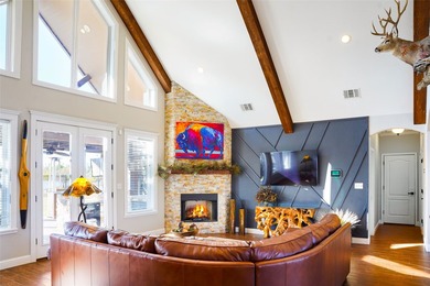 MOTIVATED SELLER! With a waterfront view, you simply can't - photo 11