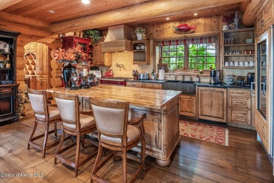 LUXURIOUS LOG HOME AT PRESTIGIOUS BLACK ROCK. Tucked on a serene - photo 22