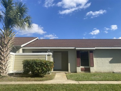 Lake Townhome/Townhouse For Sale in Kissimmee, Florida