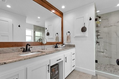 This home will take your breath away! From the high-end finishes - photo 27