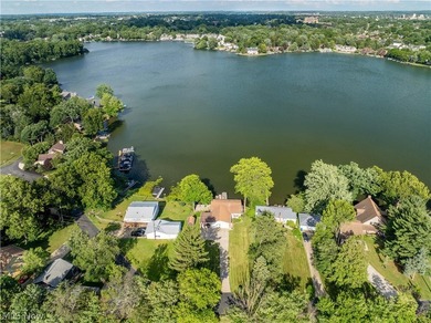 This house is all about the lake and maximizing the lake views - photo 28