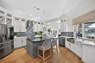 Welcome to your retreat in Monterey. Ideally situated on a quiet - photo 9
