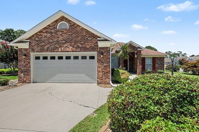 Welcome to this charming 3 bedroom, 2 bathroom ranch style home - photo 3