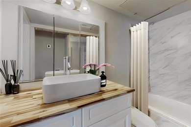 White Rock Lake Condo For Sale in Dallas Texas