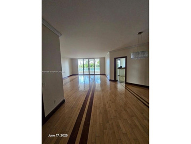 Immaculate apartment located in the best location of Aventura