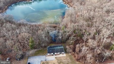 Price Reduction! Located on the lake. Here is your opportunity - photo 4