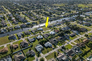 Be the lucky one to discover this Beautiful Waterfront lot in a - photo 4