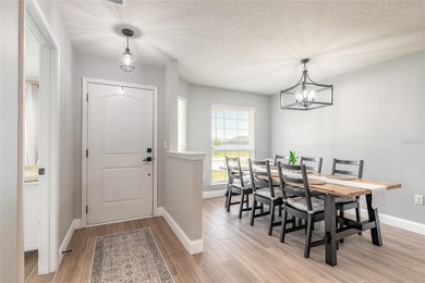 ASK ABOUT ASSUMABLE FHA MORTGAGE AT 2.75%. Conveniently located - photo 4