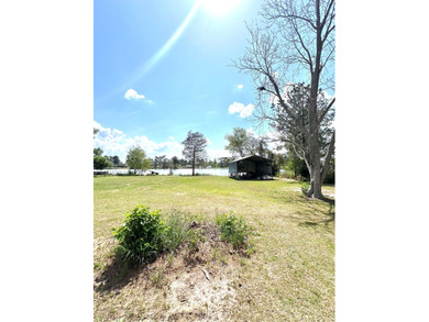 Enjoy lakefront living in Baymeadows with this 4-bedroom home - photo 7