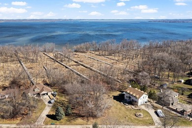 Lake Koshkonong Lot For Sale in Edgerton Wisconsin
