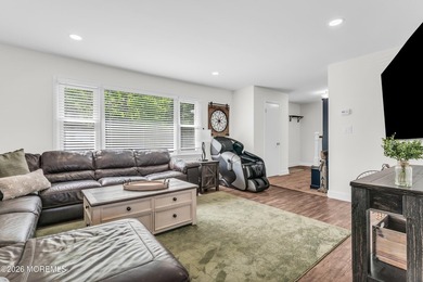 Additional listing photo 4