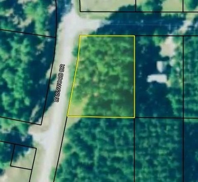 Corner lot in Baymeadows Estates! This .66 acre lot sits at the - photo 7