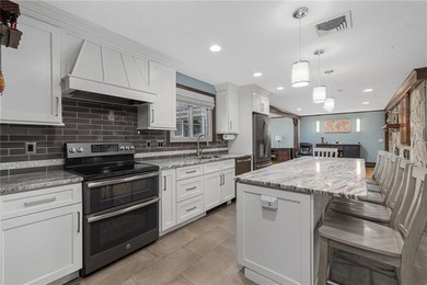 Exceptional value for this legal 2-unit compound on 7.84 private - photo 6