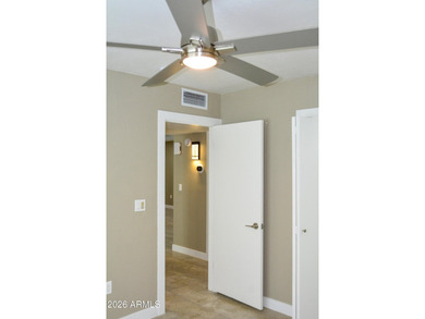 This fully remodeled Sun City Doll House is available for rent! - photo 18
