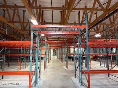 This 48,000 SqFt warehouse building is in excellent condition - photo 18